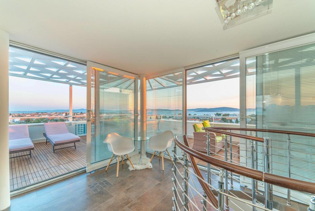 Apartma Sunset Penthouse With Jacuzzi And Seaview Zadar